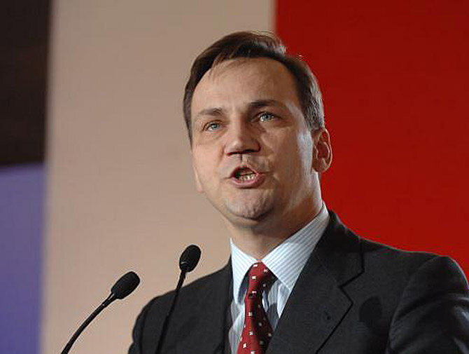 Szef MSZ RadosĹaw Sikorski (fot. Wprost)